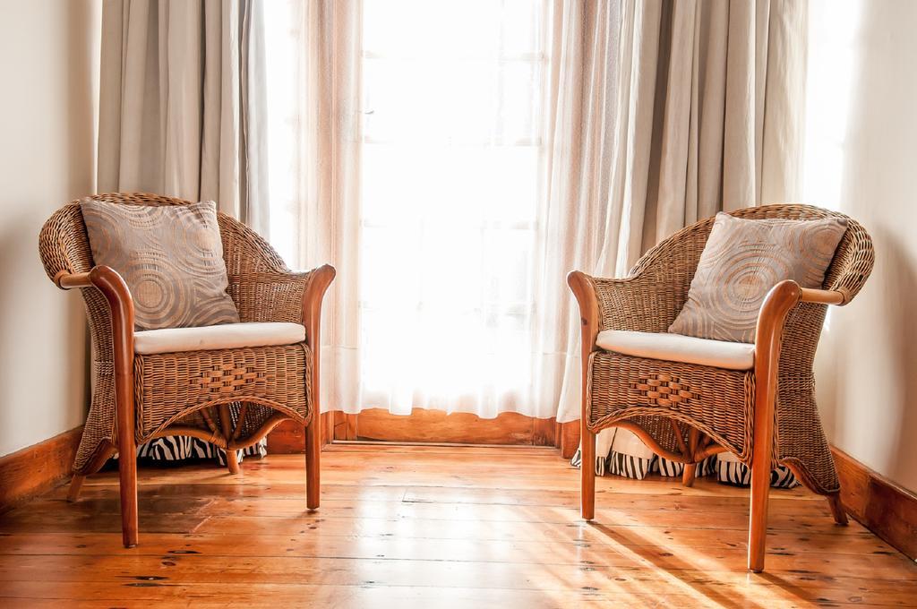 Lenore Guest House พอร์ตเอลิซาเบธ ภายนอก รูปภาพ
