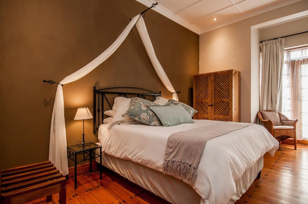 Lenore Guest House พอร์ตเอลิซาเบธ ภายนอก รูปภาพ