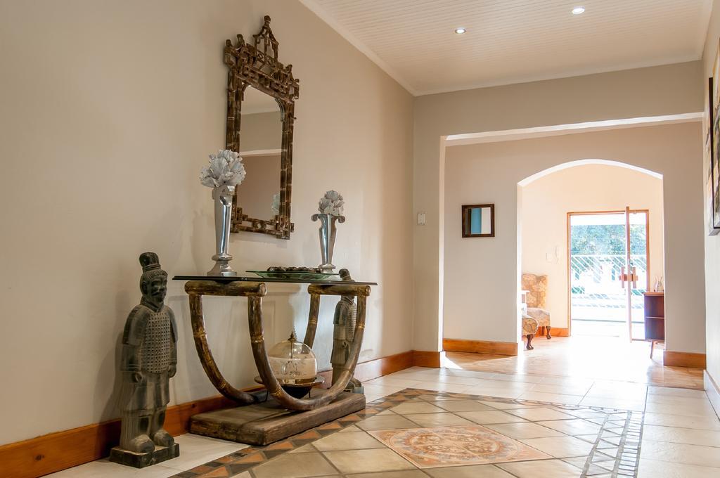 Lenore Guest House พอร์ตเอลิซาเบธ ภายนอก รูปภาพ